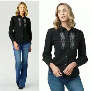 Wrangler Women's Retro Punchy Long Sleeve Denim Shirt in Black Size M NWOT